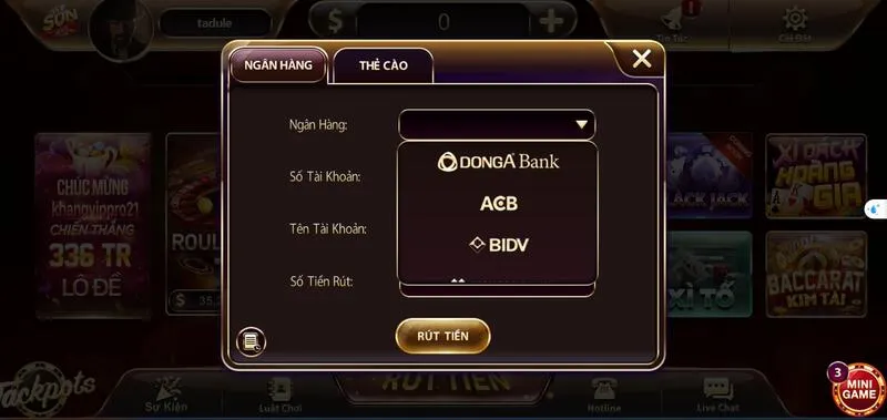 Bạn có thể chọn rút tiền bằng ngân hàng hoặc thẻ cào